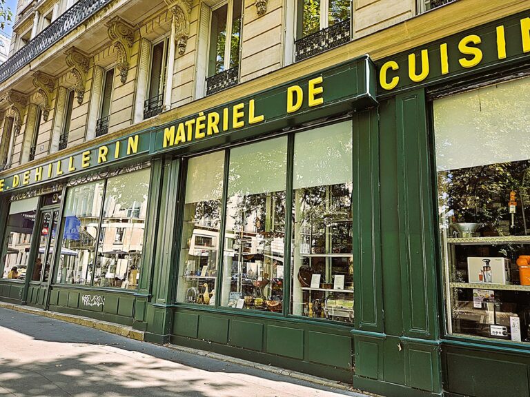 Paris_1. Arrondissement_E. Dehillerin Paris – wo Kupfer glänzt & Tortenringe tanzen