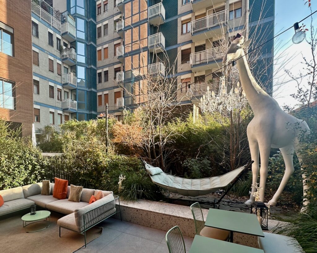 Aussenbereich des Hotels 21 House of Stories Navigli in Milano